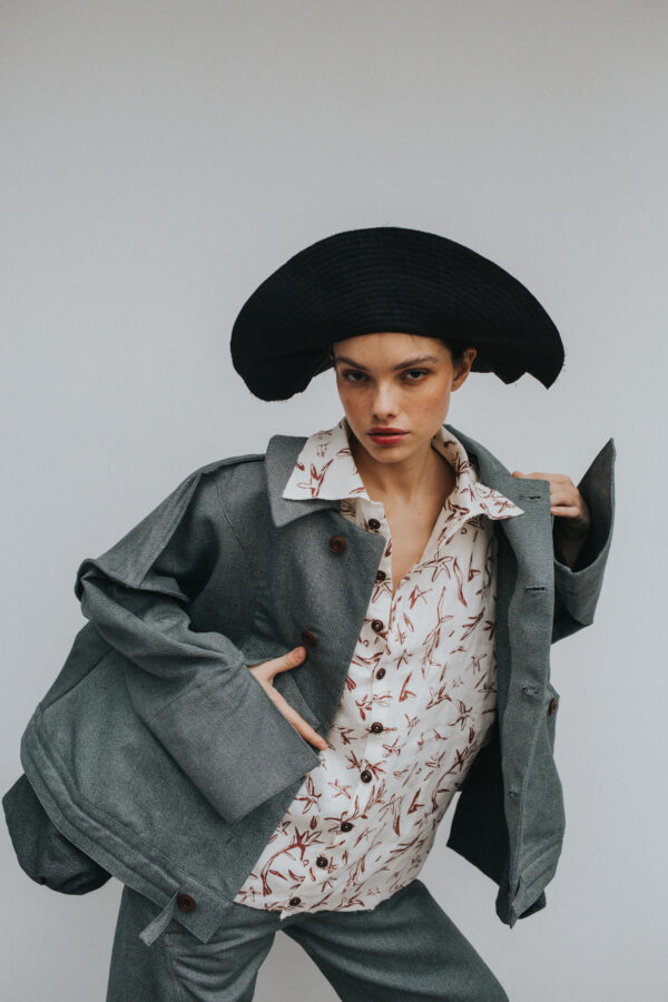 THE JAZMIN RED WHITE SHIRT - Image 7