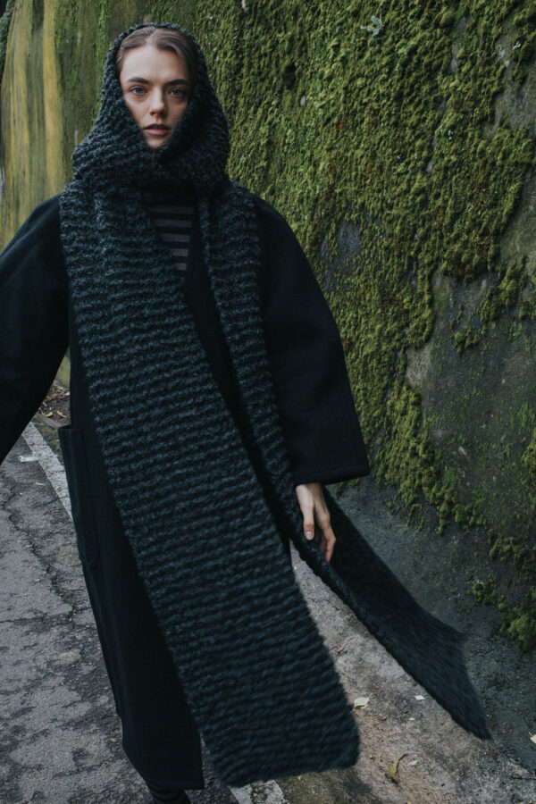 SAFRON KNITTED SCARF - Image 5