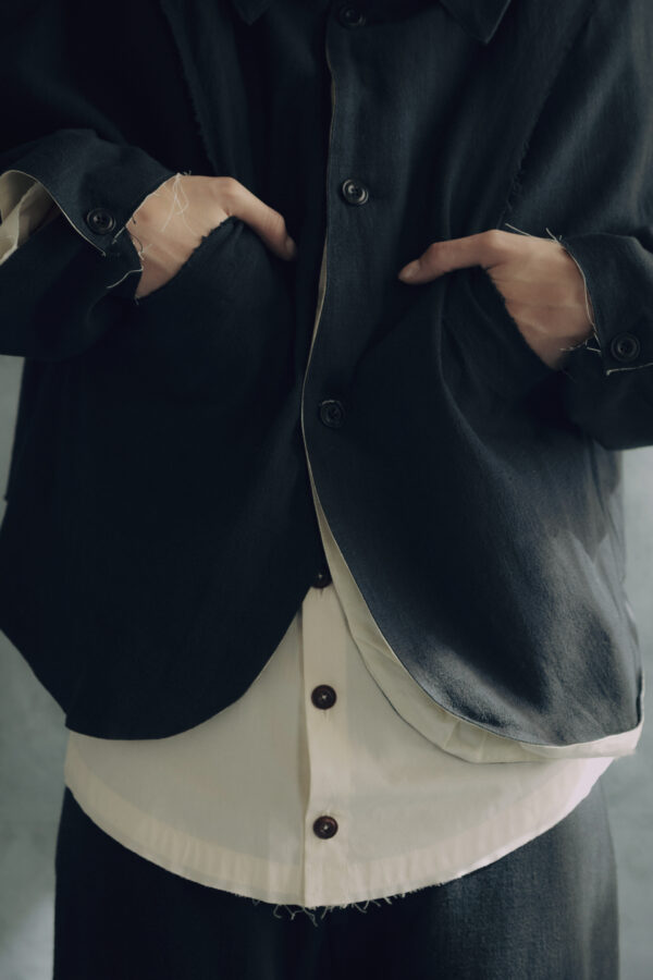 THE GENTLE JACKET - Imagen 3